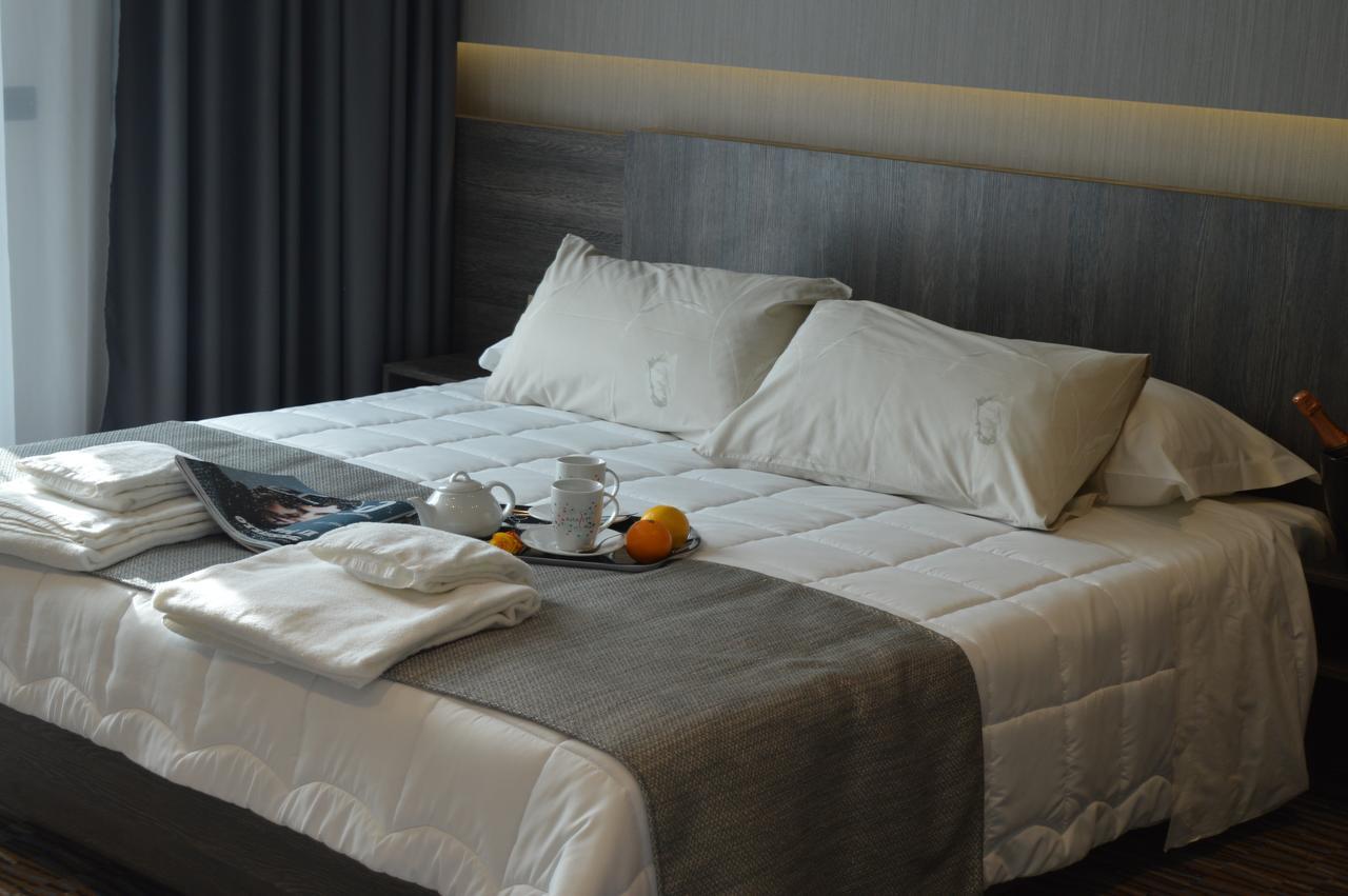 Hotel Enjoy Polesella Buitenkant foto
