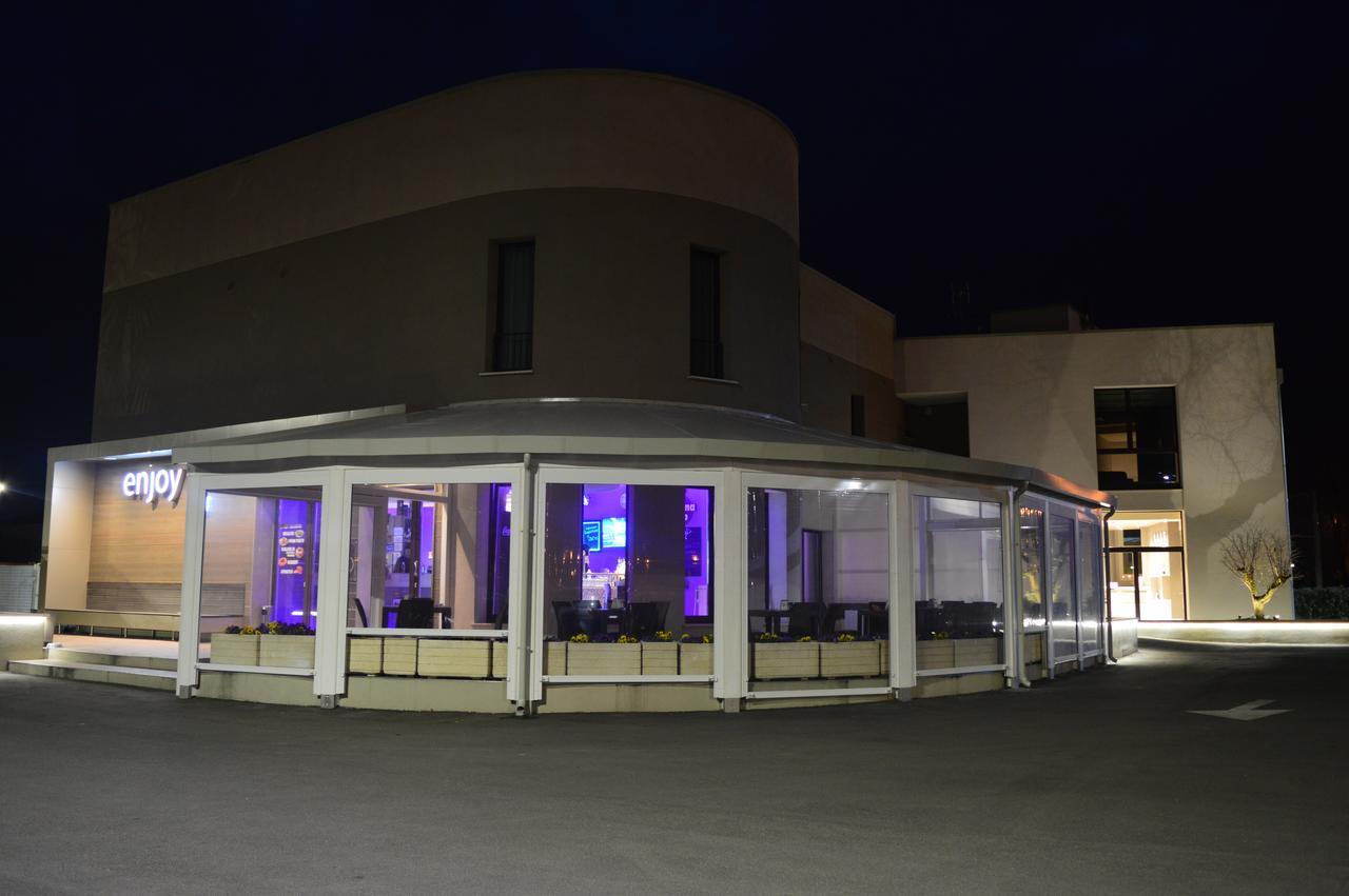 Hotel Enjoy Polesella Buitenkant foto