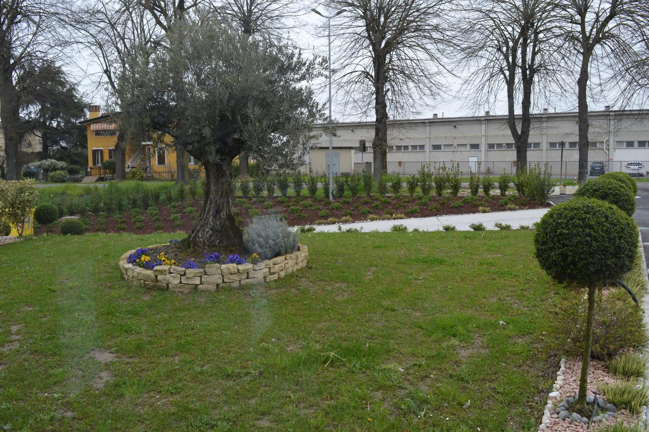 Hotel Enjoy Polesella Buitenkant foto
