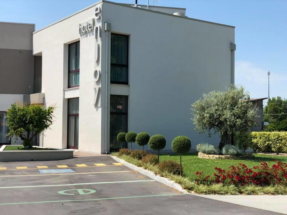 Hotel Enjoy Polesella Buitenkant foto