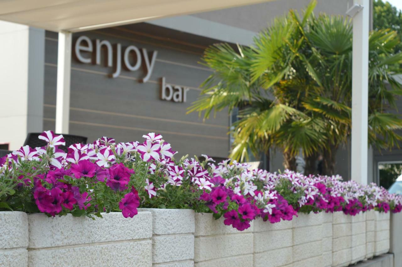 Hotel Enjoy Polesella Buitenkant foto